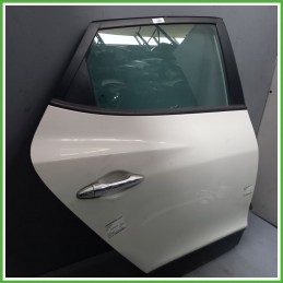 Porta Portiera Sportello Posteriore Destra DX BIANCO CREAMY WHITE TCW HYUNDAI ix35 SUV 2010 2013 Originale Usato