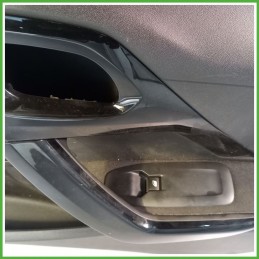 Rivestimento Porta Anteriore Destro DX PEUGEOT 208 1.4 96763525ZD 2012 2015
