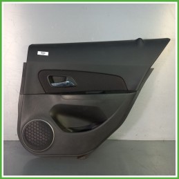 Rivestimento Porta Posteriore Destro DX CHEVROLET (DAEWOO) CRUZE SW J308 1.7 95184689 2012 2015