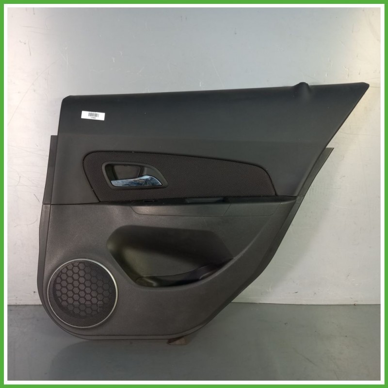 Rivestimento Porta Posteriore Destro DX CHEVROLET (DAEWOO) CRUZE SW J308 1.7 95184689 2012 2015
