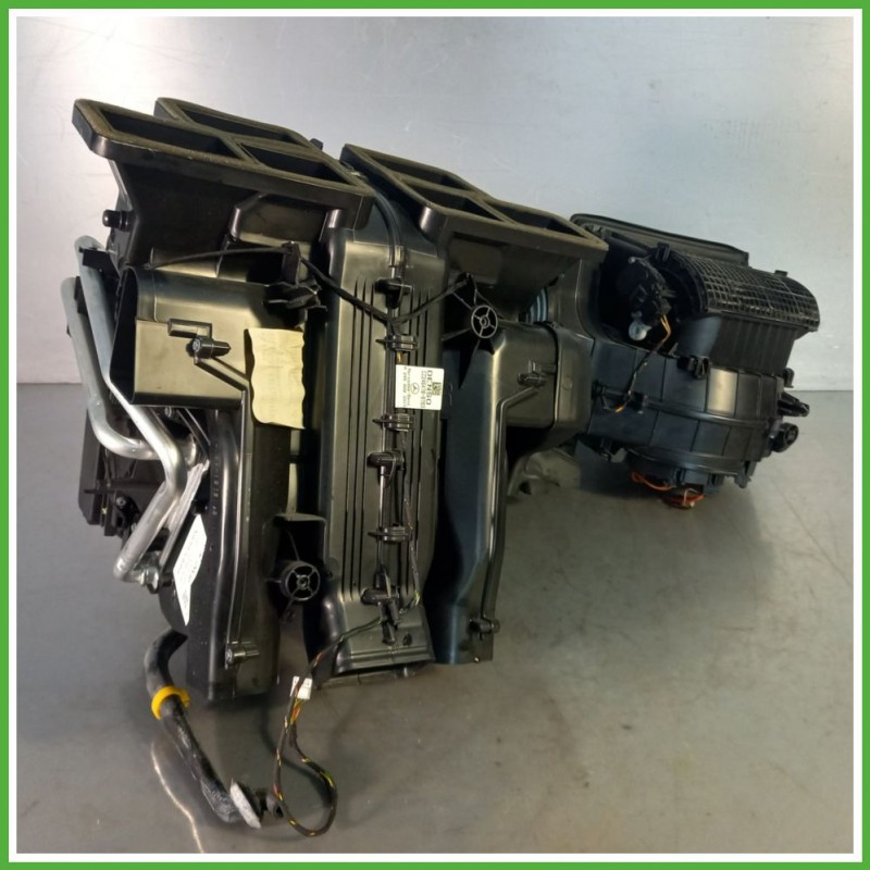Scatola Evaporatore Ventilatore Climatizzatore MERCEDES-BENZ Classe A W176 A2468308300 2015 2018