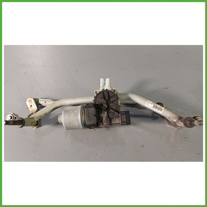 Tergi Cristallo PEUGEOT 208 1.4 9673222580 2012 2015 BOSCH 3397021391