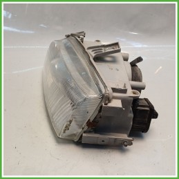 Faro Fanale Proiettore Anteriore Sinistro SX CARELLO 39770381 FIAT PUNTO 1a Serie 46481414 Usato