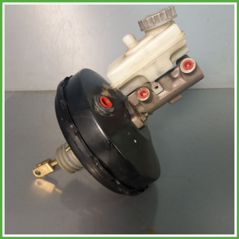 Servofreno Pompa Freni Depressore BOSCH 0204021784 OPEL AGILA H00 1.2 16V 9195528