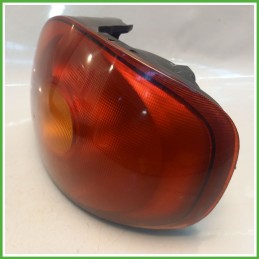 Fanale Fanalino Posteriore Destro DX SAMLIP 03-2050-8333 CHEVROLET (DAEWOO) MATIZ M100 96563515 Usato