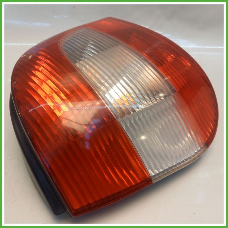 Fanale Fanalino Posteriore Sinistro SX VALEO RENAULT SCENIC 7700428054 Usato