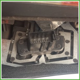 Fanale Fanalino Posteriore Sinistro SX SCHEFENACKER 388013 BMW Serie 3 E46 63216946533 Usato
