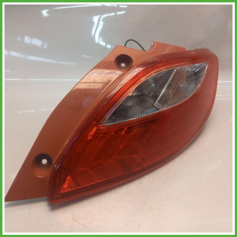 Fanale Fanalino Posteriore Destro DX MAZDA Mazda 2 2a Serie D65151150M Usato