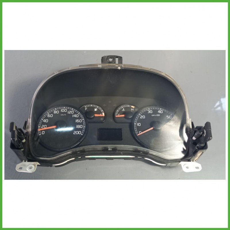 Quadro strumenti contachilometri tachimetro FIAT 46833368 FIAT PUNTO 1N/1P 1.2 51703280
