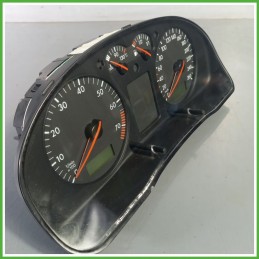 Quadro strumenti contachilometri tachimetro VDO 110008920 VOLKSWAGEN PASSAT 3B 1.8 Turbo 3B1919880
