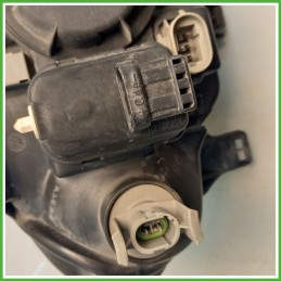 Faro Fanale Proiettore Anteriore Sinistro SX VALEO 67743610 RENAULT MEGANE 1a Serie 260609556R Usato