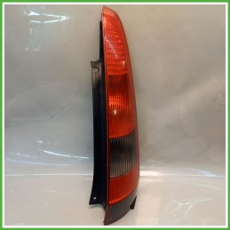 Fanale Fanalino Posteriore Destro DX VALEO FORD FIESTA CBK 1324563 Usato