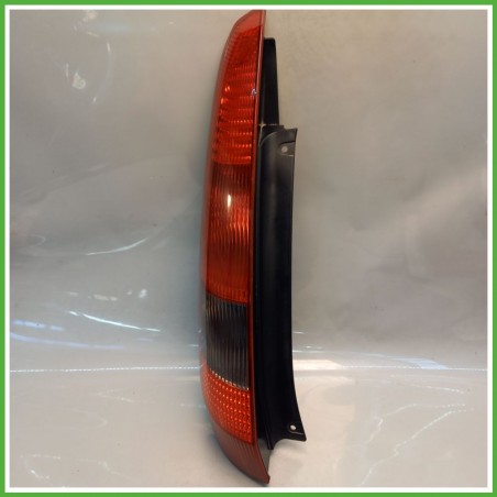 Fanale Fanalino Posteriore Sinistro SX VALEO FORD FIESTA CBK 1324578 Usato