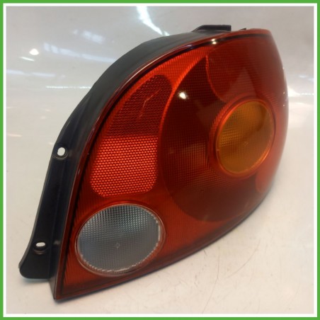 Fanale Fanalino Posteriore Destro DX SAMLIP 03.2050-8333 CHEVROLET (DAEWOO) MATIZ M100 96563515 Usato