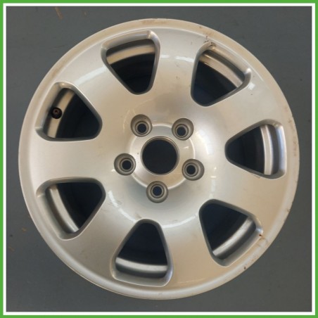 Cerchio Singolo in Lega AUDI A4 (8E) (dal 11/2000 al 11/2004) 15 pollici 15" 7.0J 5x112 ET 39 originale usato al pz
