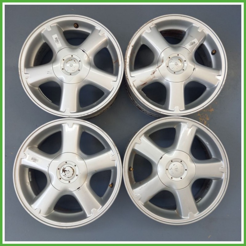 Cerchi in Lega NISSAN ALMERA (N16E) (dal 03/2000 al 10/2006) 15 pollici 15" 6.0J 4x114.3 ET 45 4pz originali usati