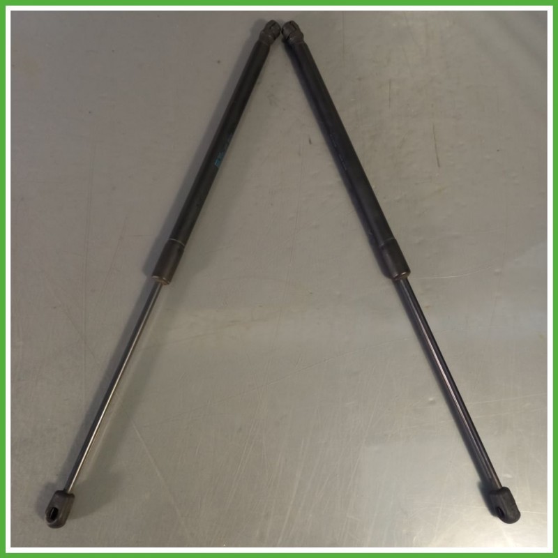 Ammortizzatori Portellone Posteriore AUDI A3 8P 5 Porte 8P4827552C 2003 2010