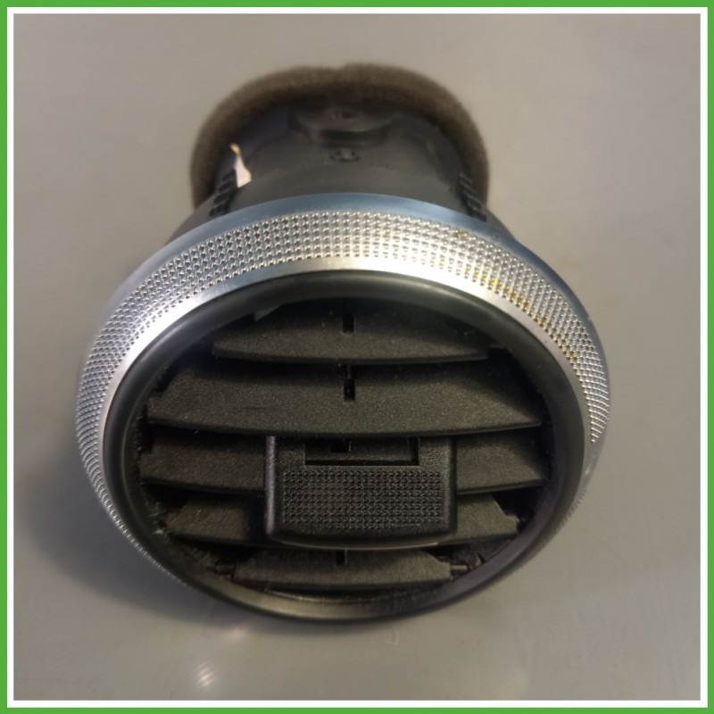 Bocchetta Climatizzazione Anteriore Sinistro SX AUDI A3 8P 5 Porte 8P0820901C 2010 2013 AUDI 8P0820901C