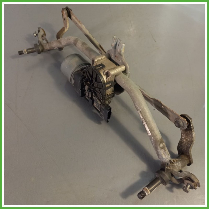 Tergi Cristallo PEUGEOT 208 1.4 8V 9673222580 2012 2015 BOSCH 3397021391