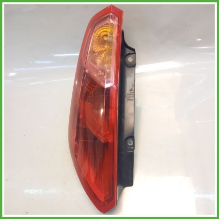 Fanale Fanalino Posteriore Sinistro SX FIAT GRANDE PUNTO 2Y 51701589 Usato