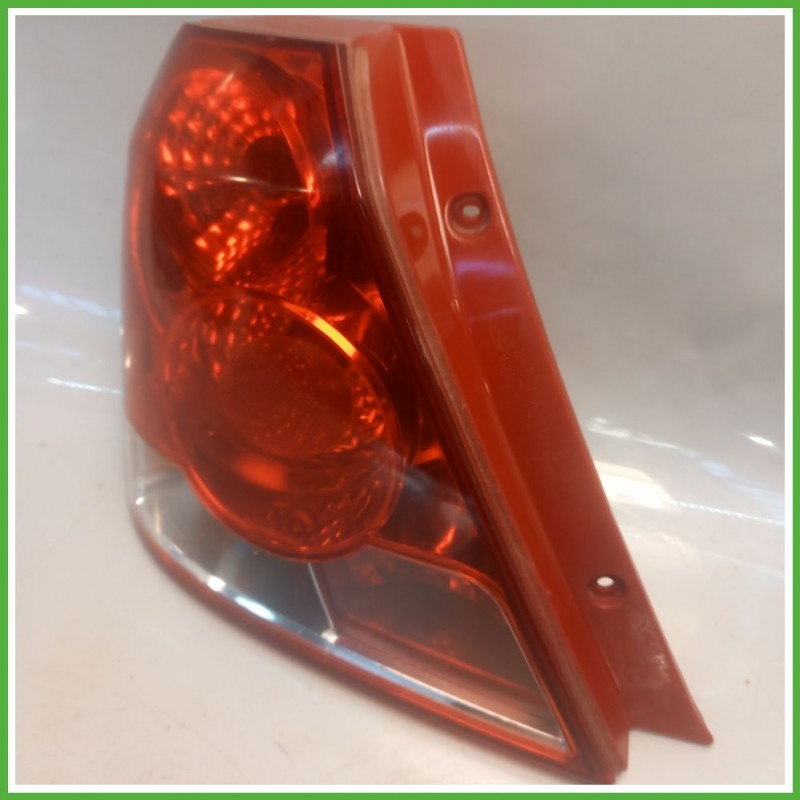 Fanale Fanalino Posteriore Sinistro SX CHEVROLET (DAEWOO) CHEVROLET (DAEWOO) KALOS T200 96540268 Usato