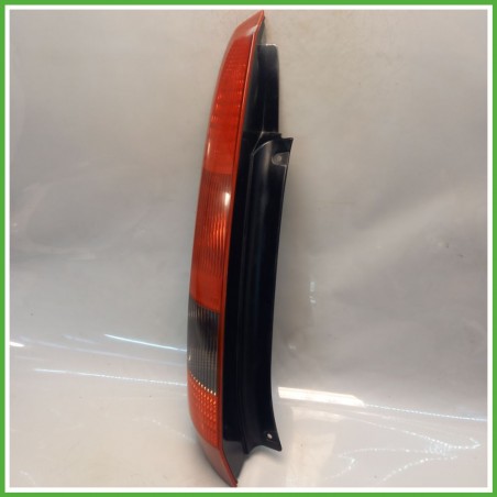 Fanale Fanalino Posteriore Sinistro SX FORD FIESTA CBK 1324578 Usato