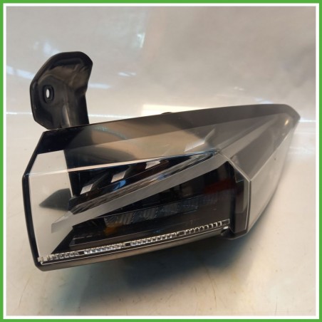 Fanale Fanalino Posteriore Sinistro SX PEUGEOT PEUGEOT 408 9835299580 Usato