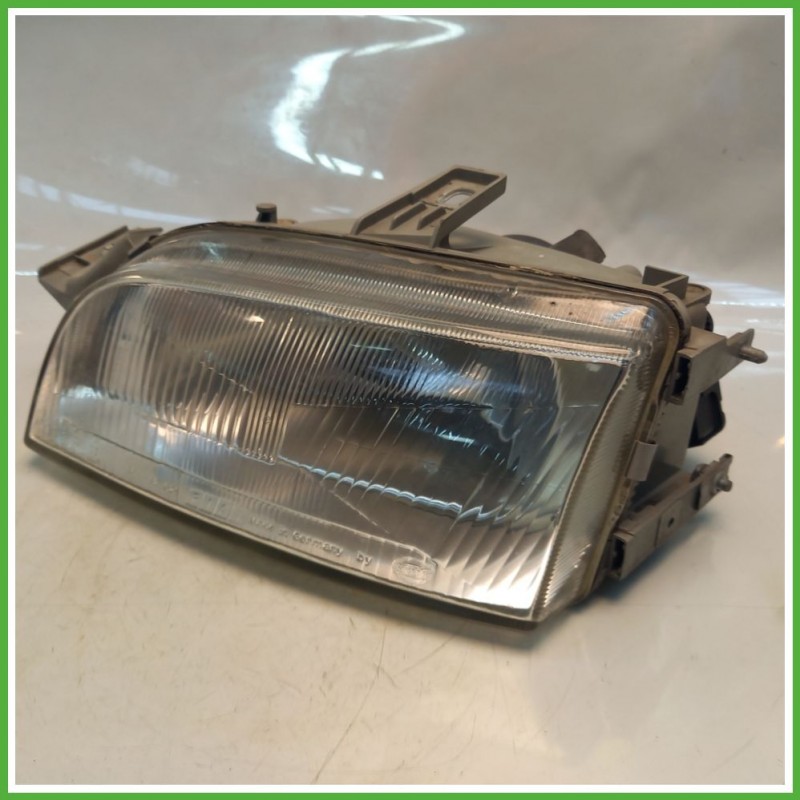 Faro Fanale Proiettore Anteriore Sinistro SX FIAT PUNTO 1a Serie 46402650 Usato