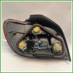 Fanale Fanalino Posteriore Destro DX TOYOTA YARIS FRP 815510D070 Usato