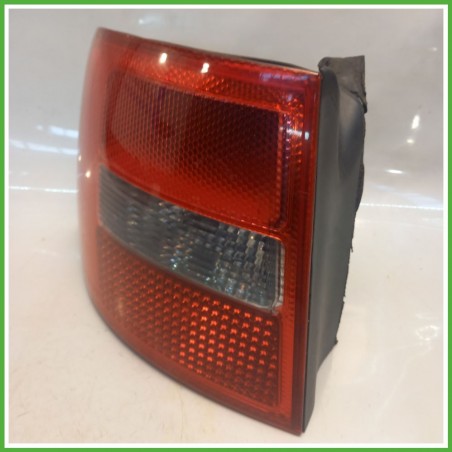 Fanale Fanalino Posteriore Sinistro SX AUDI A6 4B 4B9945095F3FZ Usato