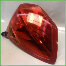 Fanale Fanalino Posteriore Destro DX SUBARU LEGACY 84201AG082 Usato