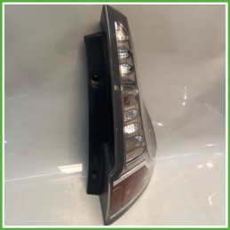 Fanale Fanalino Posteriore Destro DX RENAULT SCENIC 3a Serie 265508247R Usato
