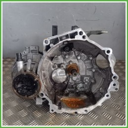 Cambio Manuale VOLKSWAGEN POLO 6R 1.6 TDI CAY Originale Usato