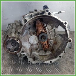 Cambio Manuale VOLKSWAGEN T-ROC 1.6 TDI DGT Originale Usato