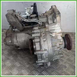 Cambio Manuale VOLKSWAGEN T-ROC 1.6 TDI DGT Originale Usato