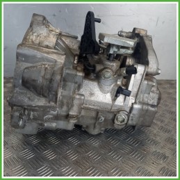 Cambio Manuale VOLKSWAGEN T-ROC 1.6 TDI DGT Originale Usato