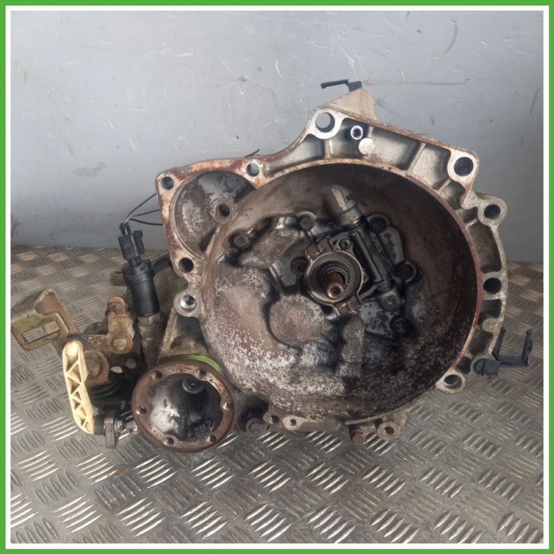 Cambio Manuale VOLKSWAGEN LUPO 6X 1.4 16V AUD Originale Usato