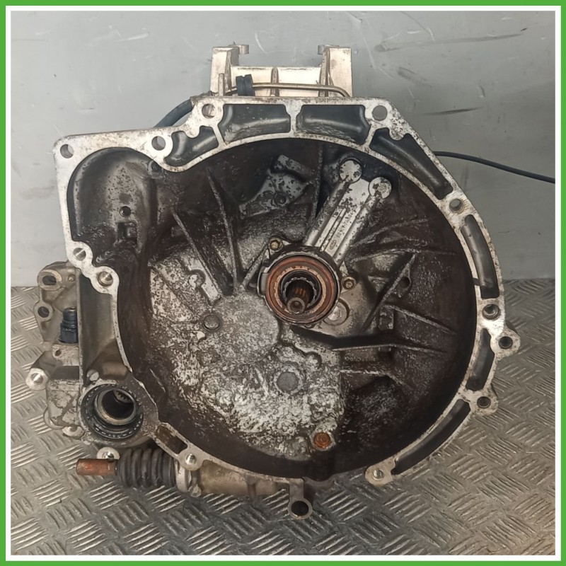 Cambio Manuale FORD FIESTA DX 1.3 8V J4J Originale Usato