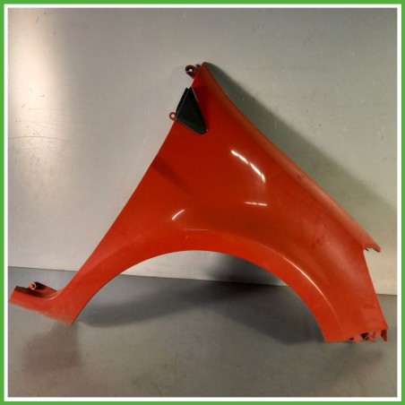 Parafango Anteriore Destra DX RENAULT CLIO 3a Serie Berlina 2005 2009 ROSSO Originale Usato