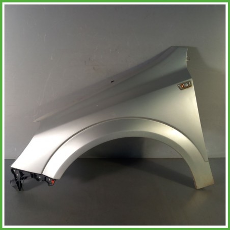 Parafango Anteriore Sinistra SX OPEL ASTRA A04 Berlina 2004 2011 GRIGIO CHIARO 2AU Originale Usato