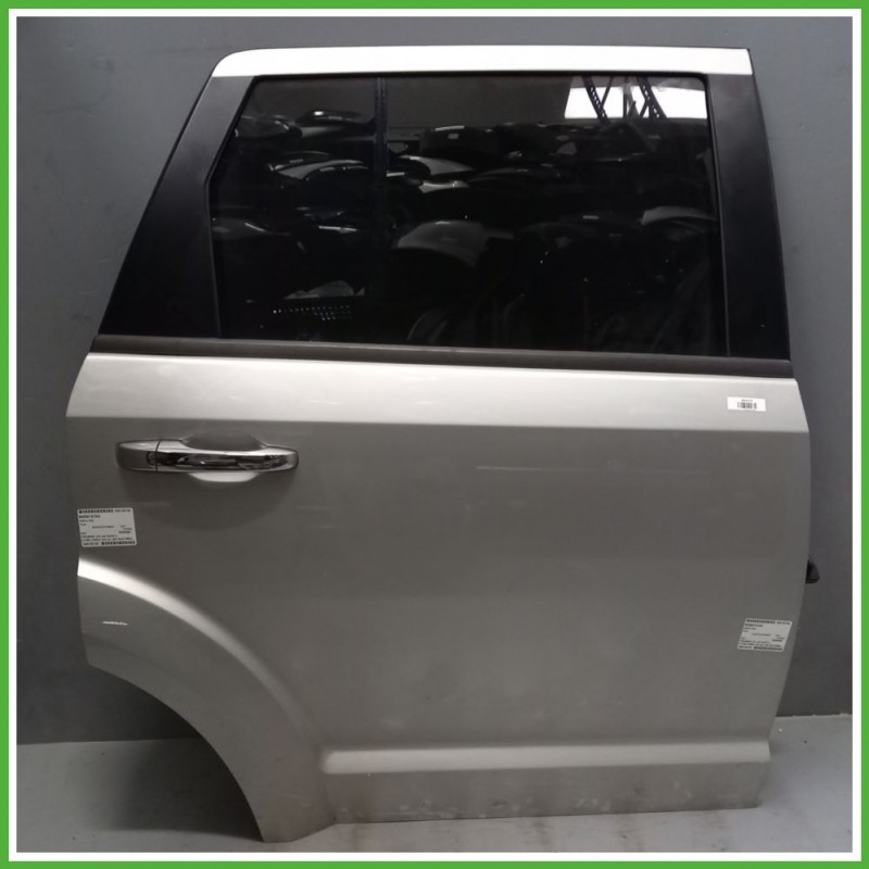 Porta Portiera Sportello Posteriore Destra DX GRIGIO ARGENTO VIVO PS2 FIAT FREEMONT 24 SUV 2011 Originale Usato