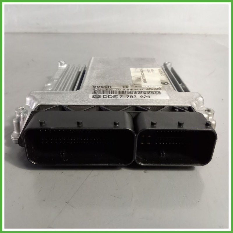 Centralina Motore Iniezione ECU BOSCH 0281010565 BMW Serie 3 E46 110kw 13617793443 2001 2005