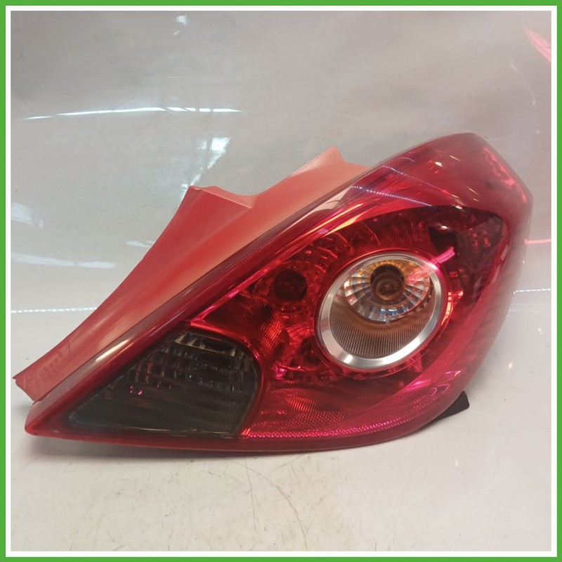 Fanale Fanalino Posteriore Destro DX VALEO 13186351 OPEL CORSA S07 93189091 Usato
