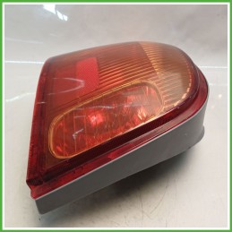 Fanale Fanalino Posteriore Sinistro SX TOYOTA 8454 TOYOTA YARIS FRP 815610D070 Usato