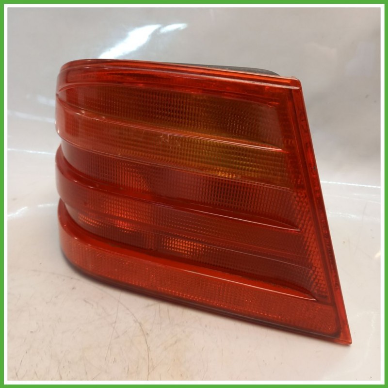 Fanale Fanalino Posteriore Sinistro SX MERCEDES-BENZ Classe E W/S210 A2108204764 Usato
