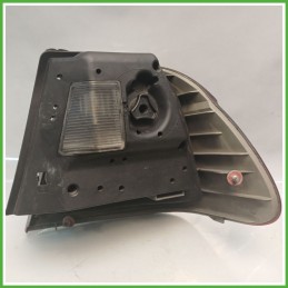 Fanale Fanalino Posteriore Sinistro SX BMW Serie 3 E46 63216946533 Usato