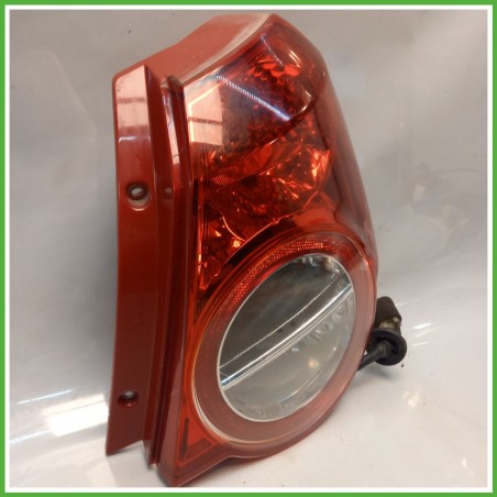 Fanale Fanalino Posteriore Destro DX CHEVROLET (DAEWOO) AVEO T250 95952067 Usato