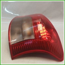 Fanale Fanalino Posteriore Sinistro SX TOYOTA 1772 TOYOTA YARIS 815610D110 Usato