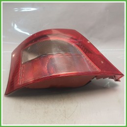 Fanale Fanalino Posteriore Destro DX TOYOTA 1582 TOYOTA YARIS 815510D110 Usato