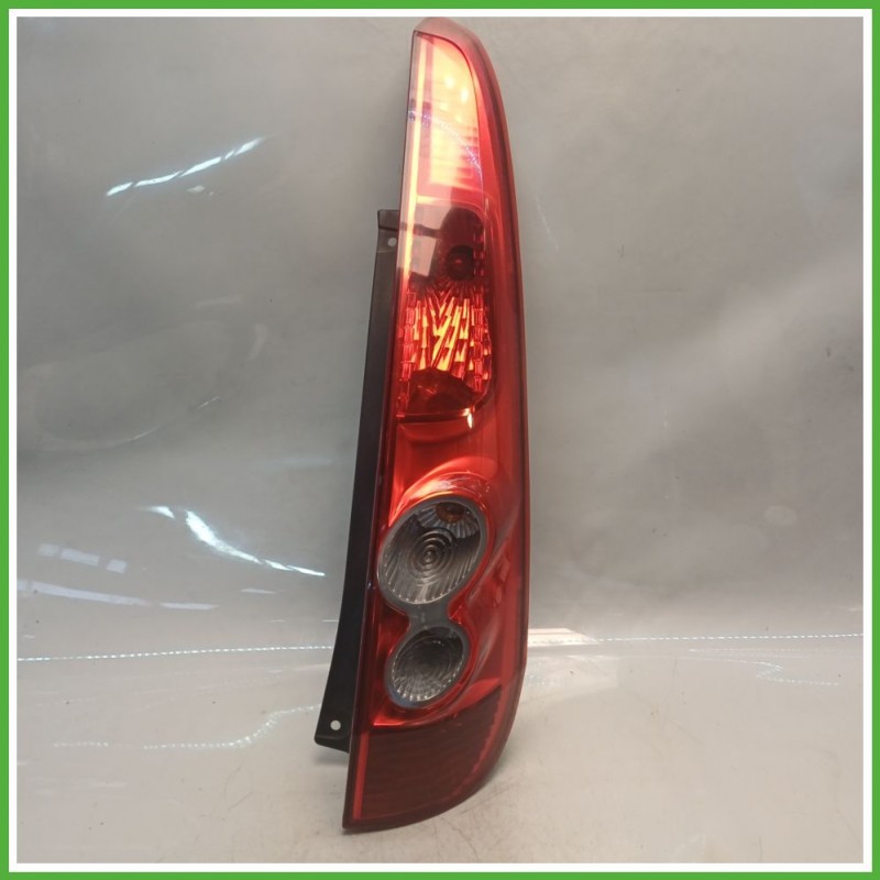 Fanale Fanalino Posteriore Destro DX FORD 10876 FORD FIESTA CBK 1437625 Usato
